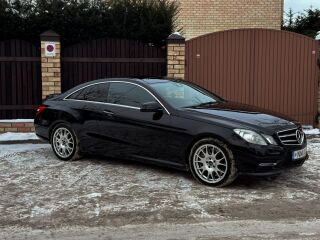 Mercedes-Benz E 550 4.7 V8 300kW