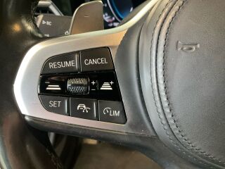 BMW 330 M-Pakett 2.0 R4 215kW