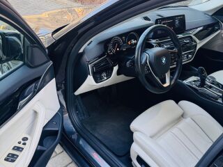BMW 520 Xdrive Sportline 2.0 140kW