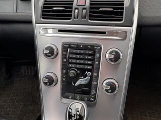 Volvo XC60 Summum 2.4 140kW