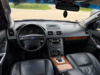Volvo XC90 Summum AWD 2.4 D5 120kW