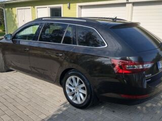 Skoda Superb Ambition 1.4 TSI 110kW