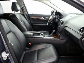 Mercedes-Benz C 220 Avantgarde ATM 2.1 CDI 125kW