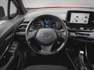 Toyota C-HR Hybrid Crossover Style 2.0 112kW