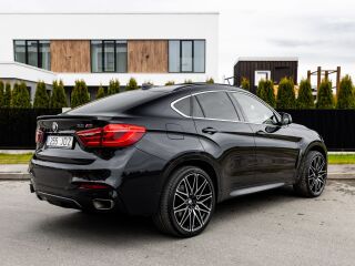 BMW X6 M50D Individual 3.0 280kW