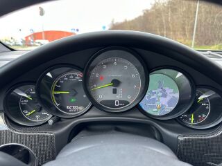 Porsche Panamera e-hybrid 3.0 306кВ