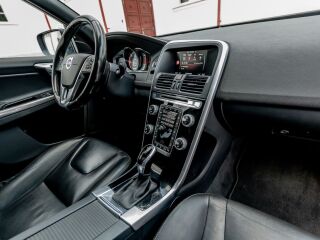 Volvo XC60 2.4 140kW