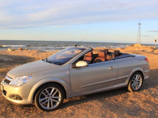 Opel Astra TwinTop COSMO Sportkakett 1.9 CDTI 110kW