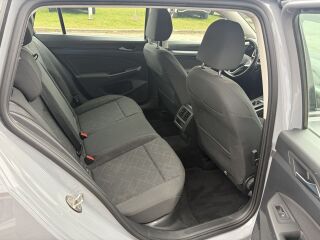 Volkswagen Golf Life TDI 2.0 110kW