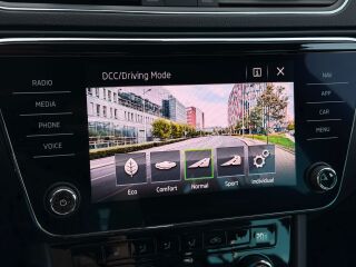 Skoda Superb Combi Laurin & Klement 2.0 110kW