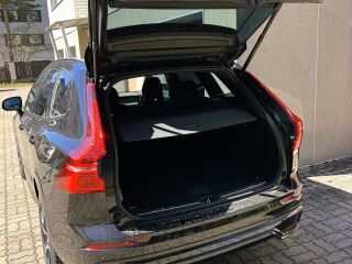 Volvo XC60 R-Design B4 H&K 2.0 145kW