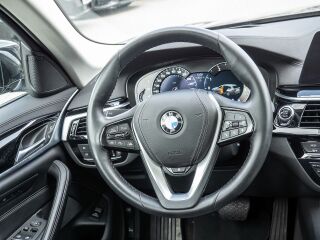 BMW 520 d xDrive Luxury Line Individual 2.0 d 140kW