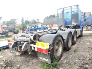 Scania R124 GB6X4NA 345kW