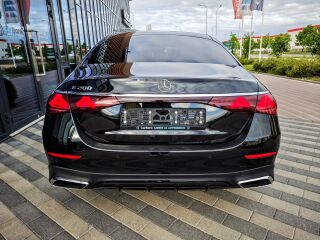 Mercedes-Benz E 200 AMG Night package 2.0 150kW