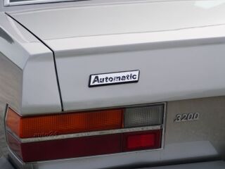 Fiat 130 3.2 V6 121kW