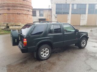 Opel Frontera 2.5 85kW