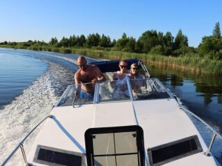 Bayliner Ciera Sunbridge 2150 OMC Cobra 3.0 112kW