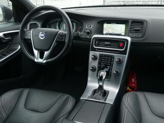 Volvo V60 2.0 D3 110kW