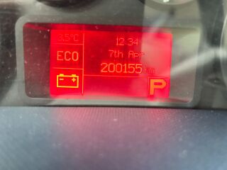 Iveco Daily 4X2 EURO6 + TAILLIFT 114kW