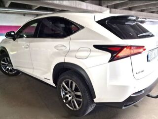 Lexus NX 300h 2.5 114кВ