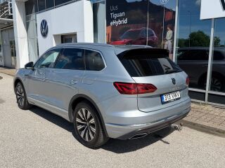 Volkswagen Touareg Elegance eHybrid 3.0 V6 TSI 280kW