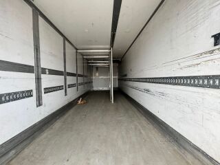 Volvo FM 330 4X2 EURO6 + CARRIER + DOUBLE STOCK EURO 6 250kW