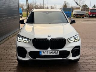 BMW X5 3.0 MHEV 210кВ