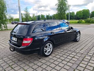 Mercedes-Benz C 220 2.1 125kW