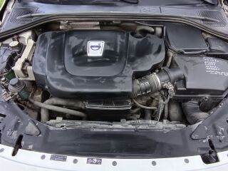 Volvo V60 R-Design 2.4 158kW