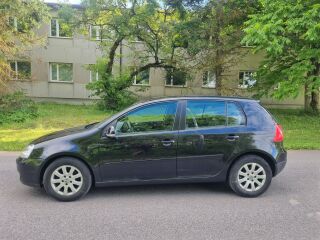 Volkswagen Golf 1.4 R4 i 55kW