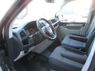 Volkswagen Transporter 2.0 TDi 110кВ