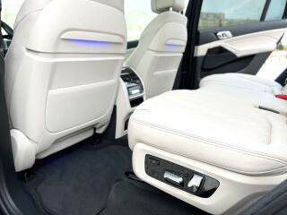 BMW X7 M-Sportpakett Individual 3.0 195kW