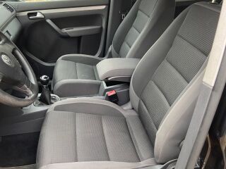 Volkswagen Touran FREESTYLE 1.9 TDI 77kW