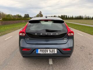 Volvo V40 Momentum 2.0 D2 88kW