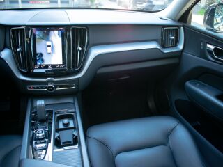 Volvo XC60 AWD e T6 PHEV Intelli Safe PRO SKY Wntr 2.0 T6 Recharge Plug-In Pistikhübriid 251kW