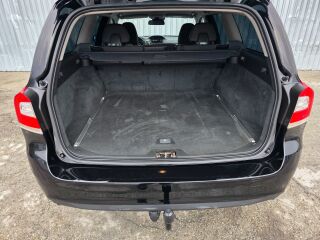Volvo V70 Momentum Black Solid 2.0 88kW