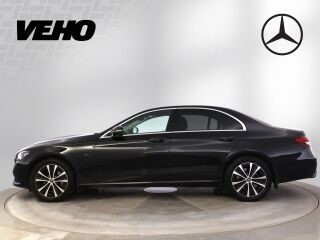Mercedes-Benz E 300 e 4Matic Avantgarde Plug in 2.0 R4 155kW