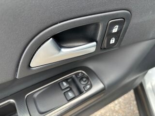 Volvo C30 R-Design 1.6 D2 84кВ