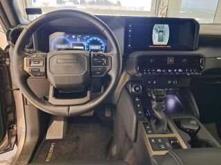 Toyota Land Cruiser Prestige 151kW