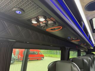 Mercedes-Benz Sprinter 519 XXXL LED 2.0 R 4 140kW