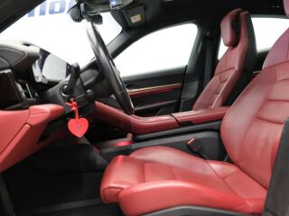 Porsche Taycan 4S 420kW