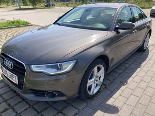 Audi A6 QUATTRO LIMOUSINE 3.0 V6 180kW