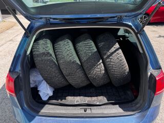 Volkswagen Golf 1.4 90кВ