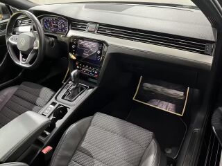 Volkswagen Passat R-Line 2.0 110kW