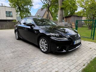 Lexus IS 300h 25th Edition 2.5 133kW