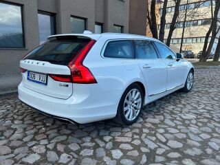 Volvo V90 Inscription 2.0 140kW