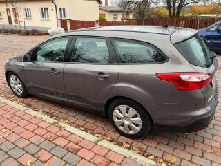 Ford Focus 1.0 74кВ