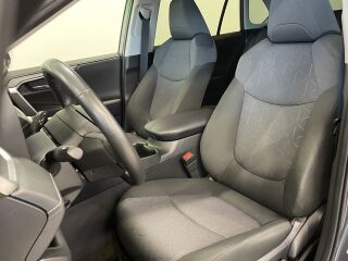 Toyota RAV4 Luxury 2.5 131kW