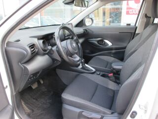 Toyota Yaris Cross Hybrid Active 4WD 1.5 68kW