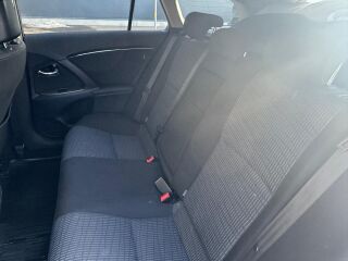 Toyota Avensis Linea Sol Style 2.0 112kW